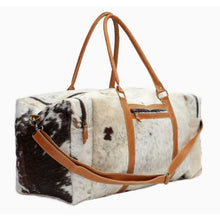 Load image into Gallery viewer, Snipe - Leather & Hide Weekend Getaway Bag