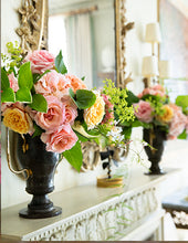 Load image into Gallery viewer, Charlotte Moss Flowers Book