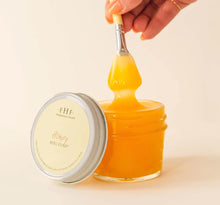Load image into Gallery viewer, Farmhouse Fresh Honey Heel Glaze® - 3 oz