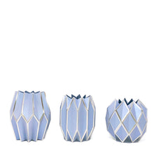 Load image into Gallery viewer, Lucy Grymes Periwinkle Chinoiserie Flower Vase Wraps - Set of 3