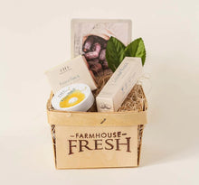 Load image into Gallery viewer, Farmhouse Fresh Beach Lip Gift Basket
