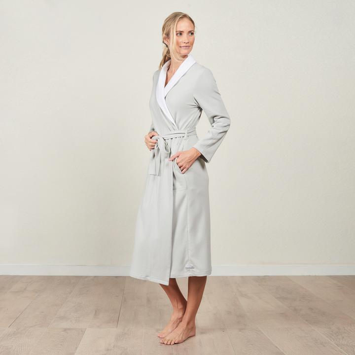 Faceplant Dreams Luxe Robe - FOG