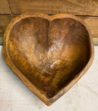 Load image into Gallery viewer, Large Heart Dough Bowl - Natural
